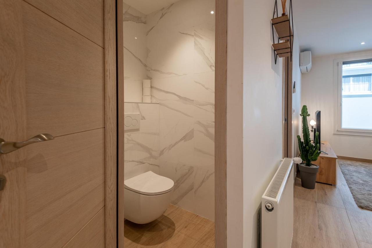 7 Rhone Super T2 Renove Avec Place De Parking Privee Apartment Annecy Exterior foto
